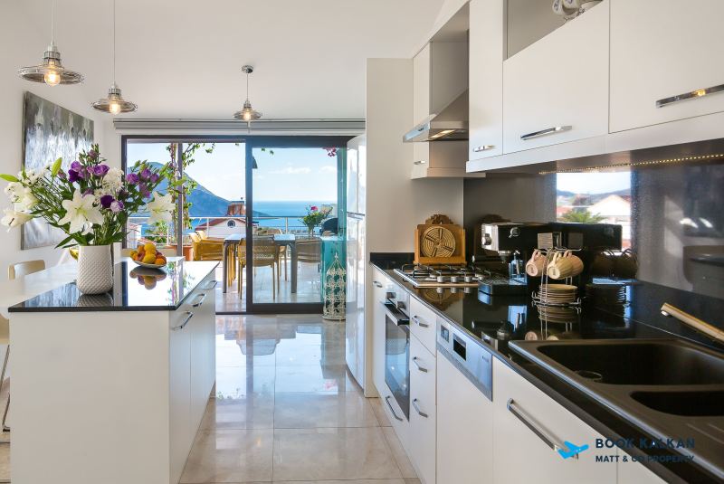 Rumi Penthouse: 3-bedroom apartment in Ortaalan, Kalkan (photo 8 of 26)